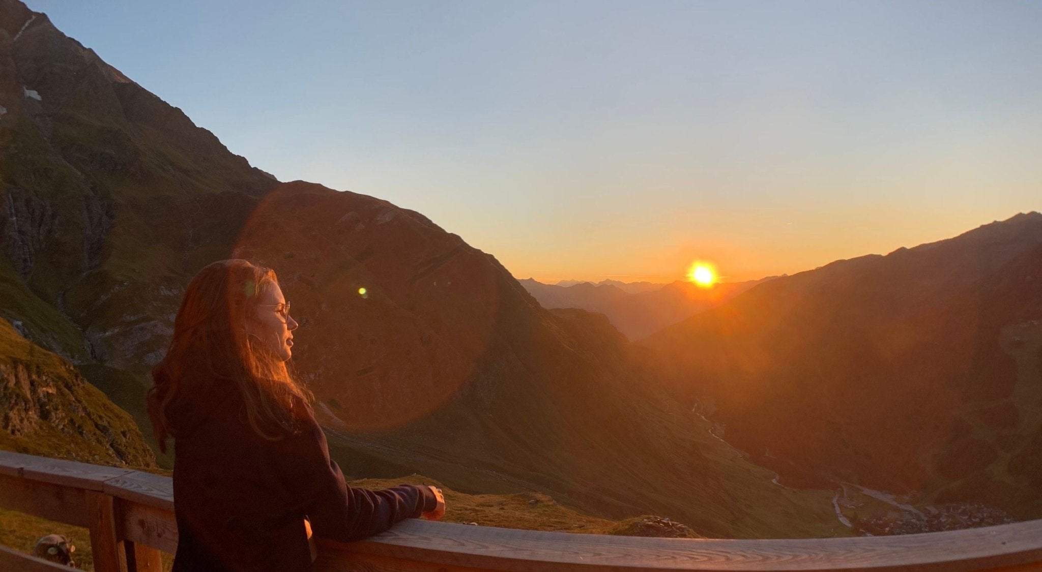 Sonnenaufgang bei der Schneidalm (Südtirol) - BERGMENSCH®