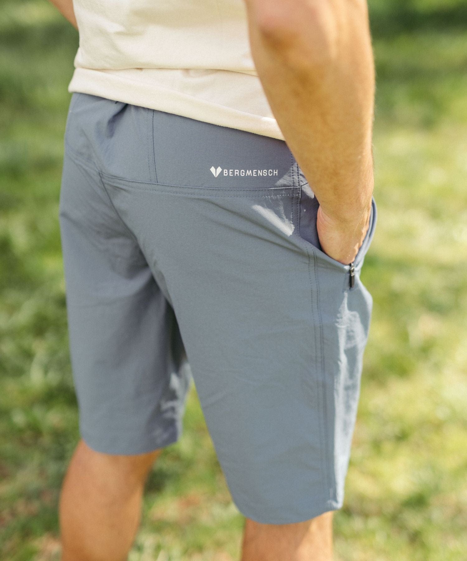 BERGMENSCH® Herren Wanderhose (kurz)