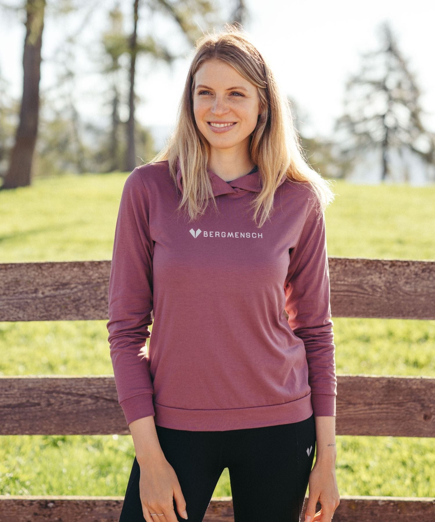 Lightweight Damen drirelease® Hoodie