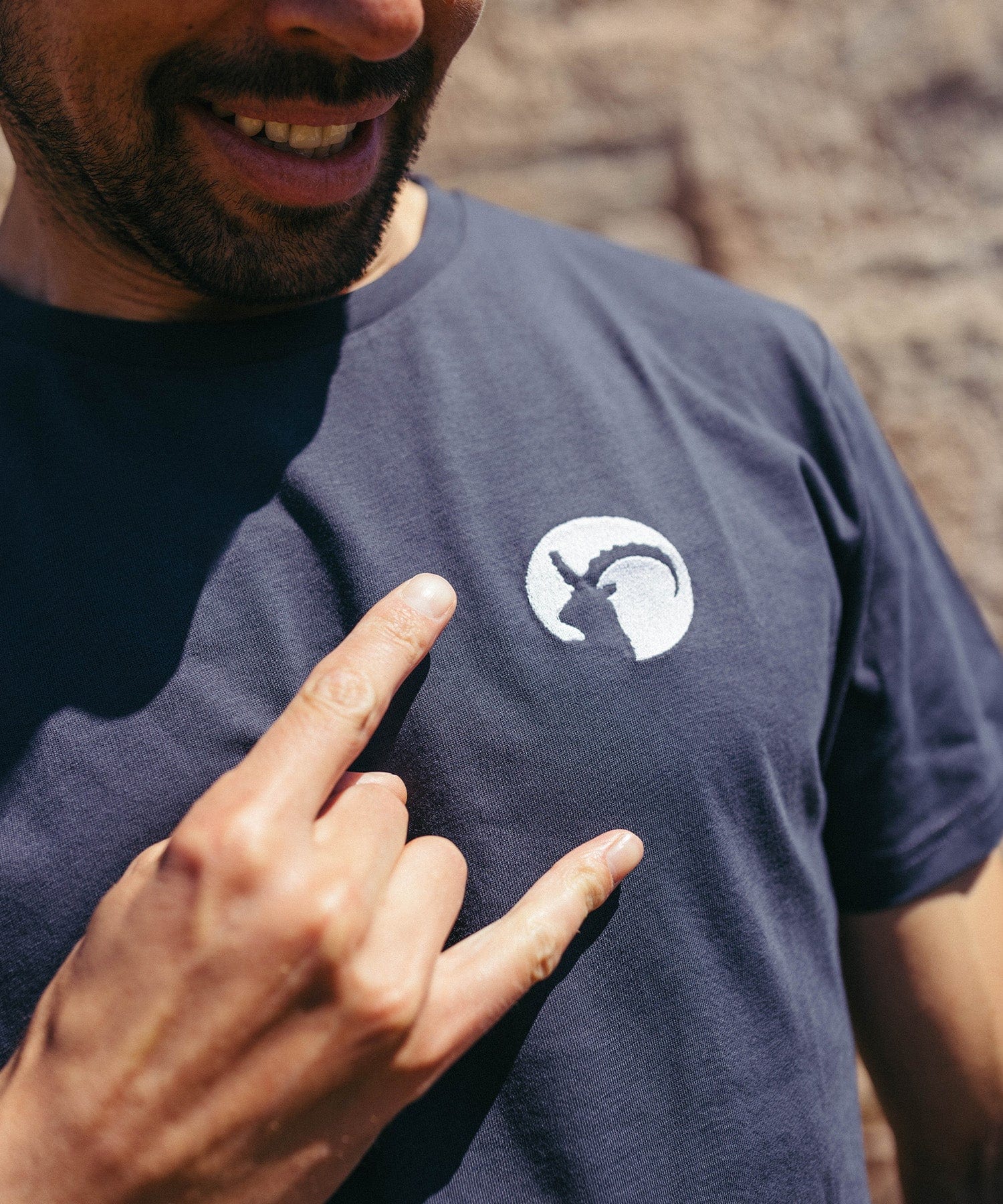 Steinbock (Stick) - Unisex Premium Organic Shirt