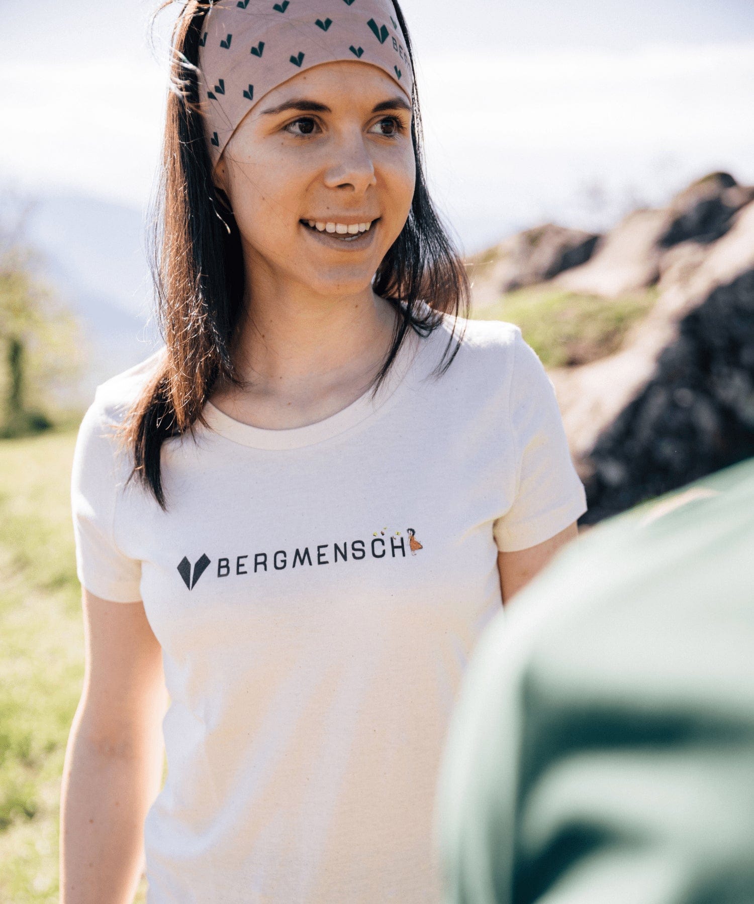HEIDI - Logo - Damen Premium Organic Shirt von Bergmensch
