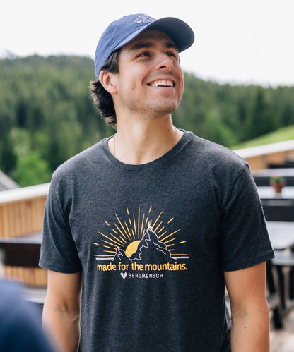 Made for the mountains - Unisex Premium Organic Shirt