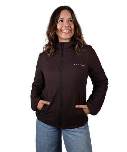 Frontansicht Bergmensch Damen Thermolite Jacke in Dark Chocolate
