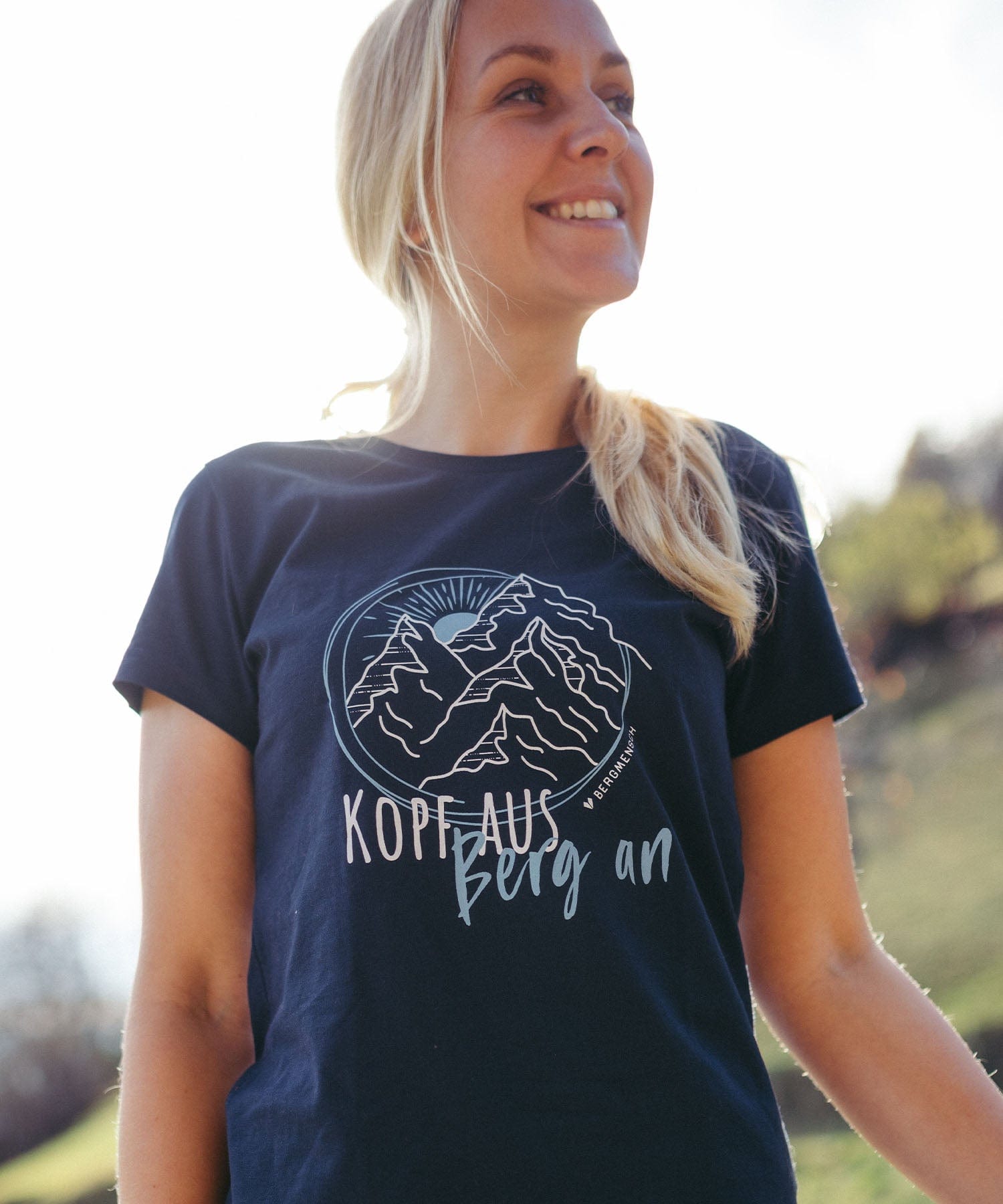 Kopf aus, Berg an - Damen Premium Organic Shirt