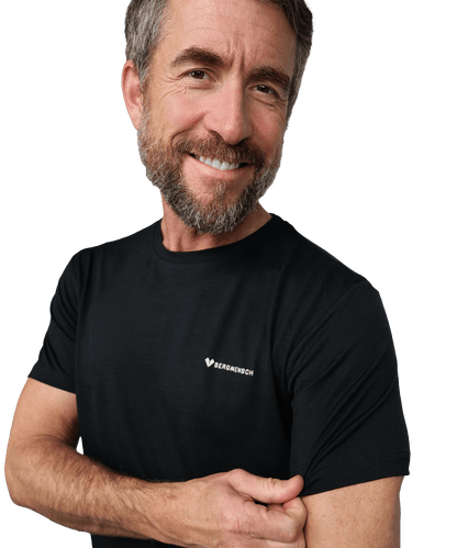 Detailansicht vom BERGMENSCH Herren Essential Merino Shirt in schwarz