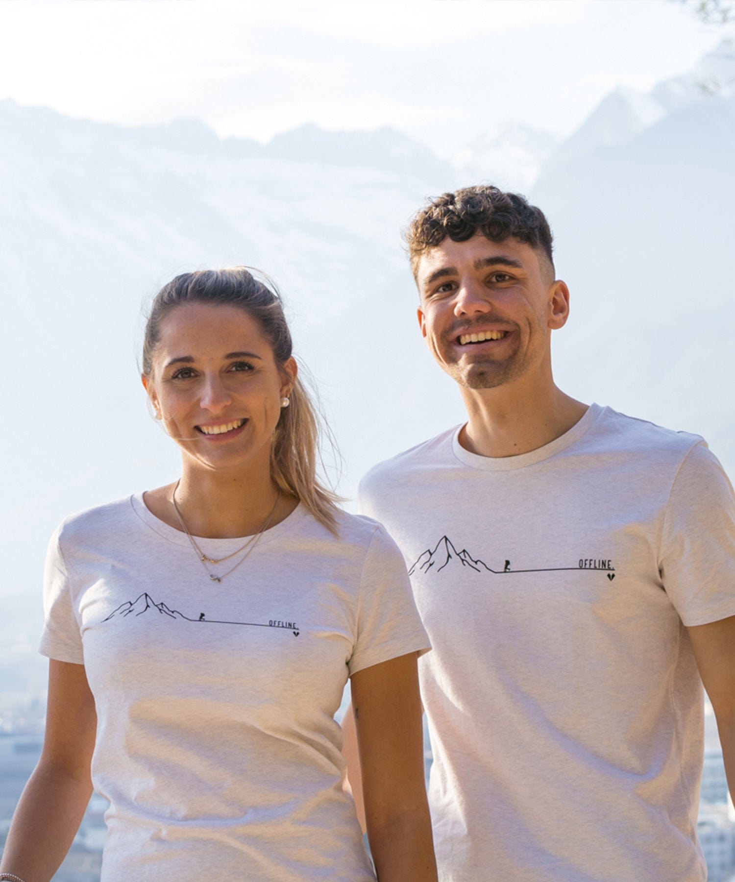 Offline - Unisex Premium Organic Shirt von Bergmensch