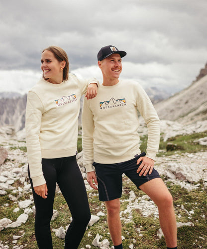 Retro Bergpanorama - Unisex Premium Organic Sweatshirt von Bergmensch